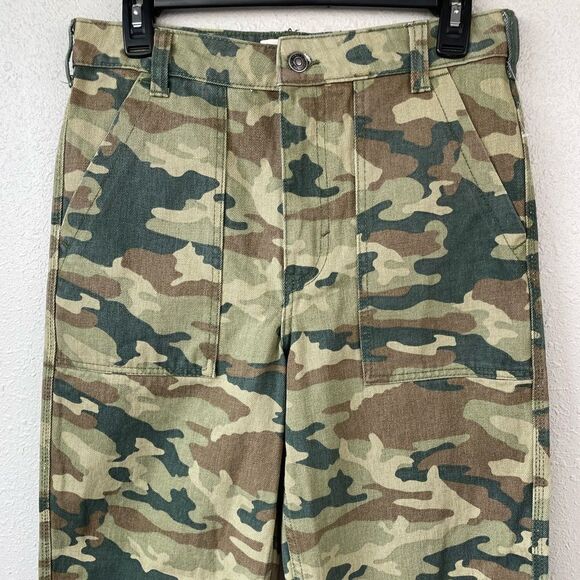 NWOT Free People Camo Jeans Sizes 28 - Picture 2 of 5